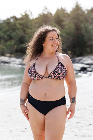 Careless Bikinitruse Mid Waist bikinitruse - Svart