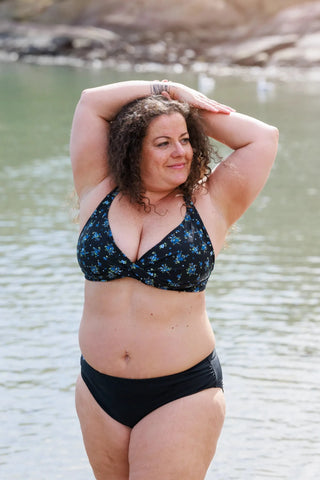 Careless Bikinitruse Mid Waist bikinitruse - Svart