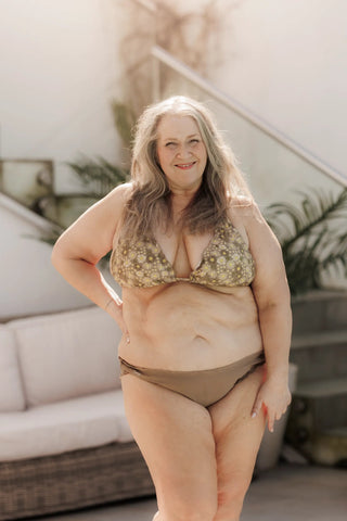 Careless Bikinitruse Ruffle Bikinitruse - Mørk Beige