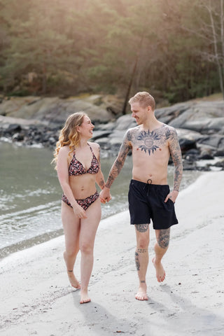 Careless Cuba Ruffles bikinitopp - Svart - Flower Boom