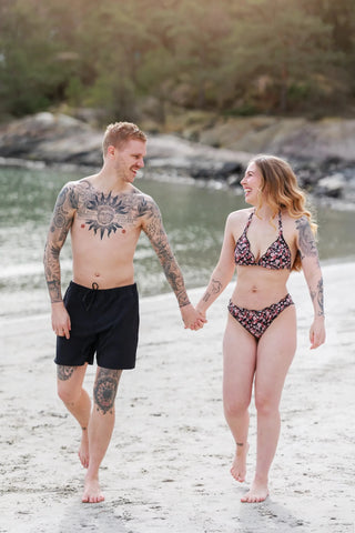 Careless Cuba Ruffles bikinitopp - Svart - Flower Boom