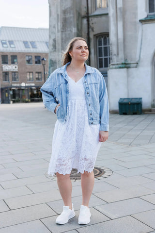 Careless Evelina kjole - Hvit