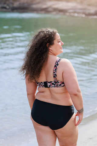 Careless Fiji bikinitopp - Svart - Flower Boom