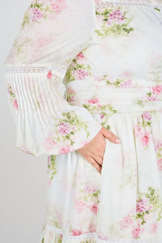 Careless Guro kjole kort - Cream