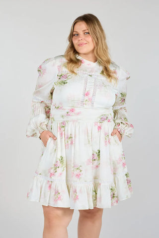 Careless Guro kjole kort - Cream