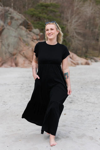 Careless Kjole Lilje maxikjole - Svart