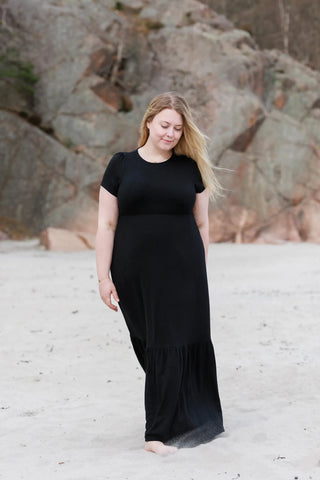 Careless Kjole Lilje maxikjole - Svart