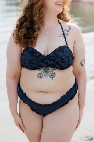 Careless Kypros bikinitopp -  Mørkeblå - Petal Whisper