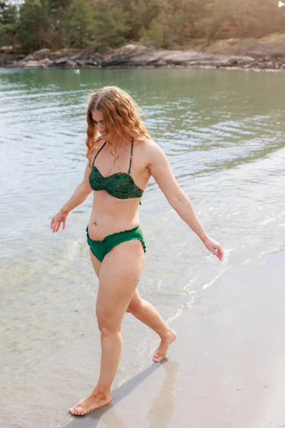 Careless Kypros bikinitopp -  Mørkegrønn - Flower Fantasia