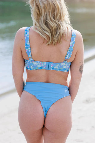 Careless Ruffles bikini string - Lyseblå