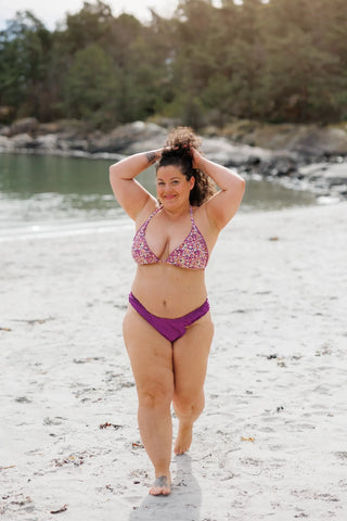 Careless Ruffles bikini string - Mørkelilla