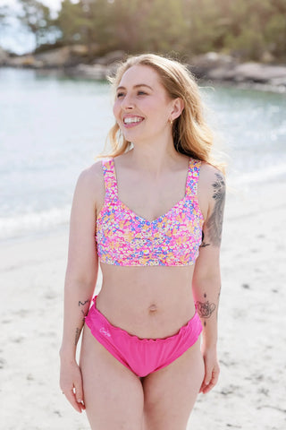 Careless Ruffles bikinitruse -  Mørkerosa