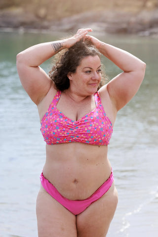 Careless Ruffles bikinitruse -  Mørkerosa