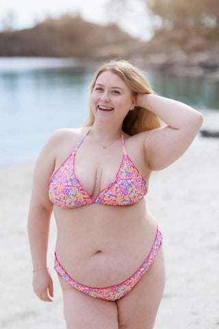 Careless Ruffles bikinitruse -  Mørkerosa - Wildbloom