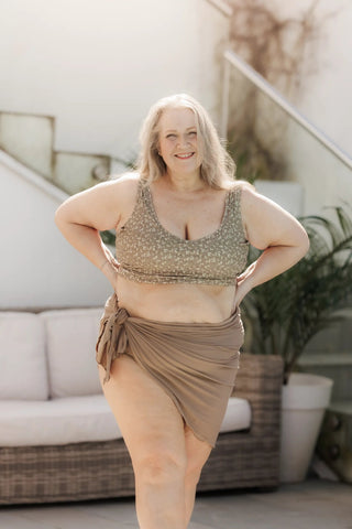 Careless Sarong Oneseize Sardinia Sarong - Mørk Beige