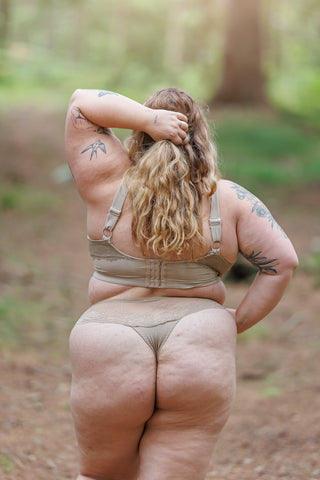 Careless String Amalie String - Silver Mink