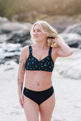 Careless Bikinitruse Mid Waist bikinitruse - Svart