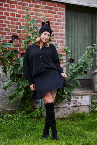 Careless Cardigan Kathrine Strikk Cardigan - Svart
