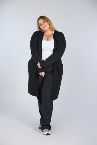 Careless Cardigan Kathrine Strikk Lang Cardigan - Svart