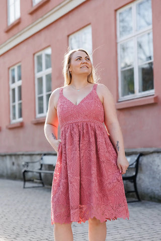 Careless Evelina kjole - Rosa