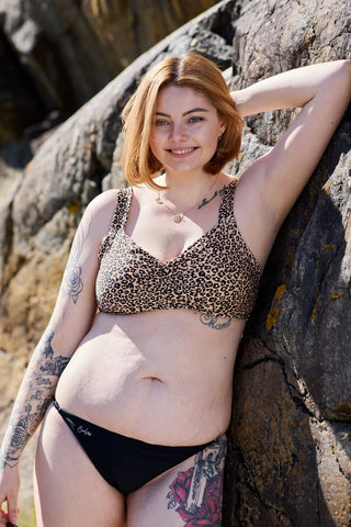 Careless Fiji bikinitopp - Toasted Almond AOP
