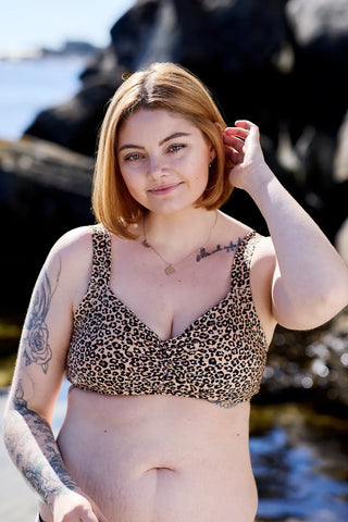 Careless Fiji bikinitopp - Toasted Almond AOP
