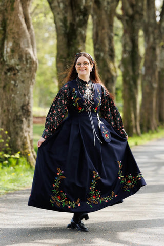 Careless Skjorte Festskjorte - Black floral
