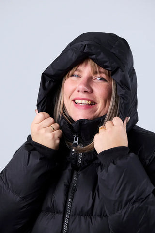 Careless Thea pufferjakke kort - Svart