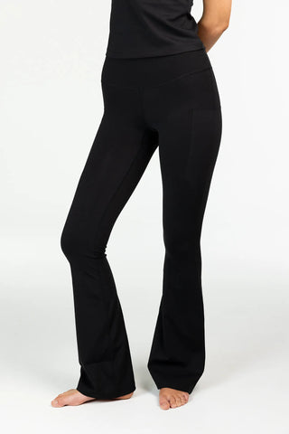 Careless Treningstights Active flared tights m/3 lommer - Svart